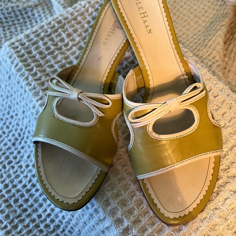 Cole Haan Resort Women’s leather Mules size 91/2